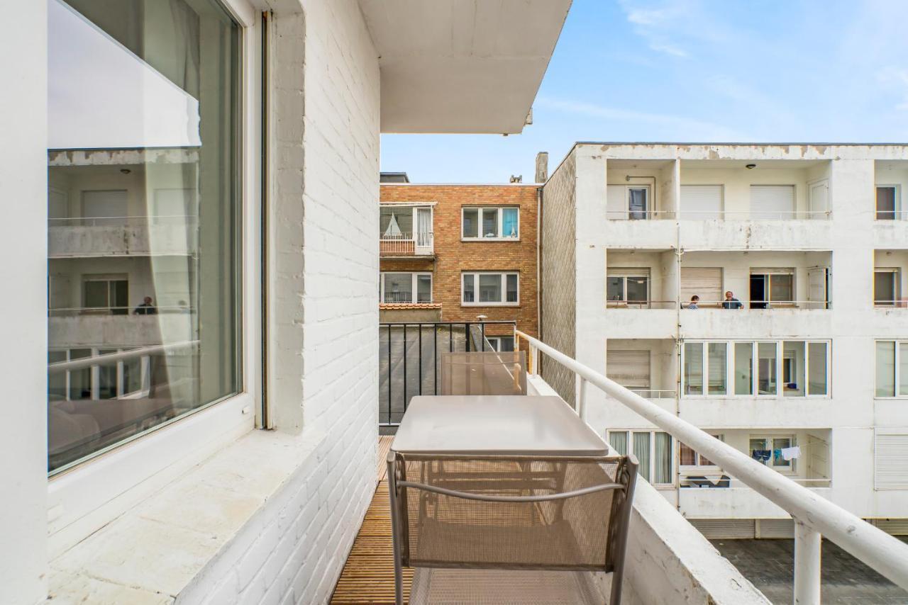 Modern And Bright Seaside App W Seaview & Terrace Apartment Oostende Ngoại thất bức ảnh